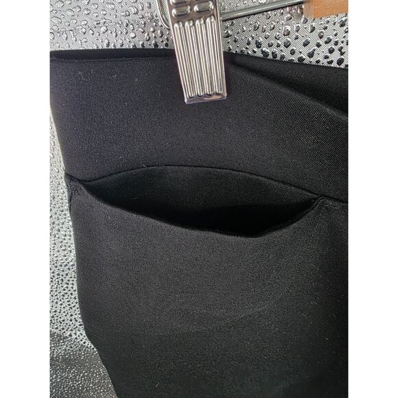 Quince Ultra-Stretch Ponte Kick Flare Pants XL Black NWT - Picture 6 of 9